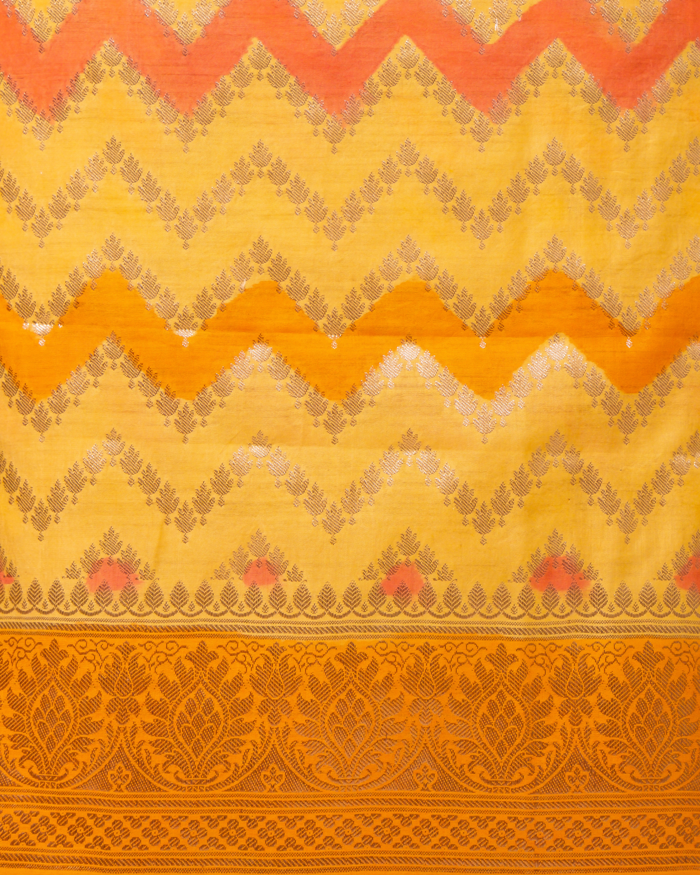 Brush Dyed Multicoloured Banarasi Chiniya Silk 3-Piece Suit Set