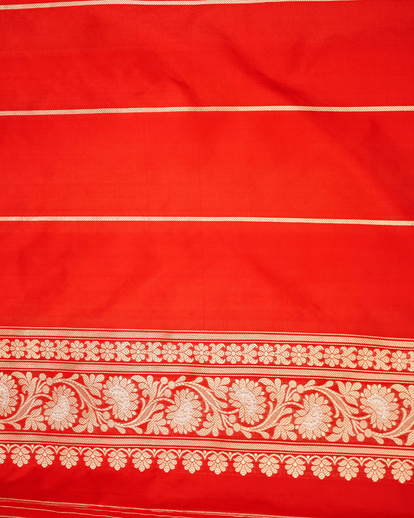 Rangkat Chaukadi - Pure Banarasi Katan Silk Rangkaat Handwoven Saree
