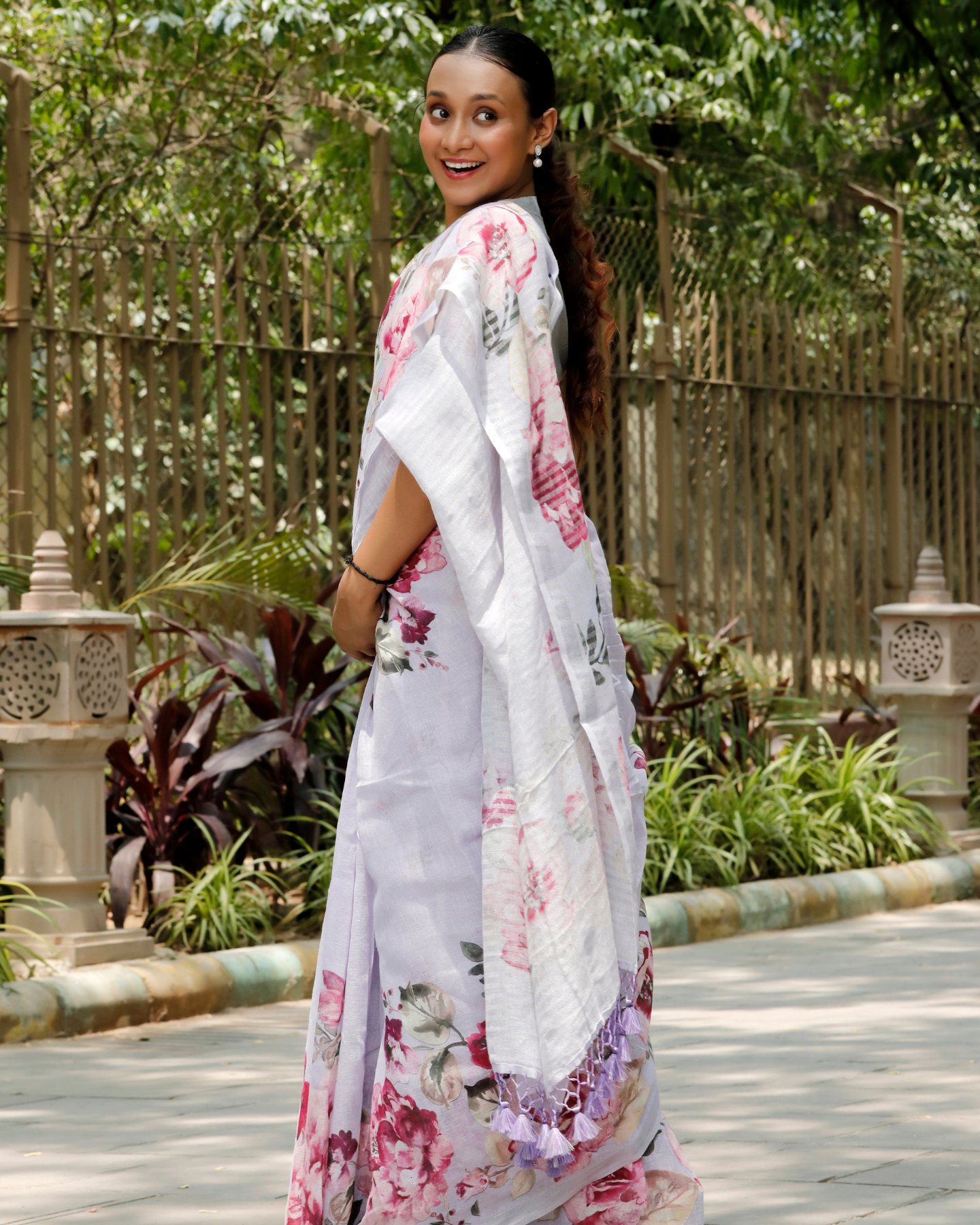 Lavender - Pastel Floral Linen Saree