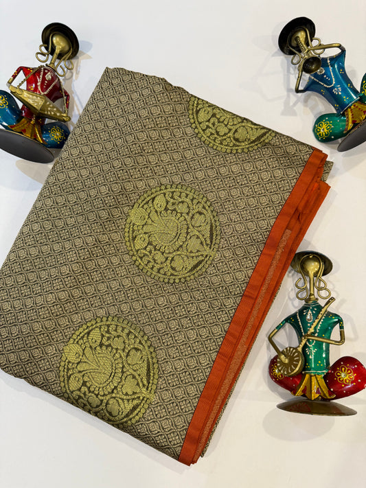 Grey Banarasi Silk Saree – Tanchui Weave with Silver & Gold Zari